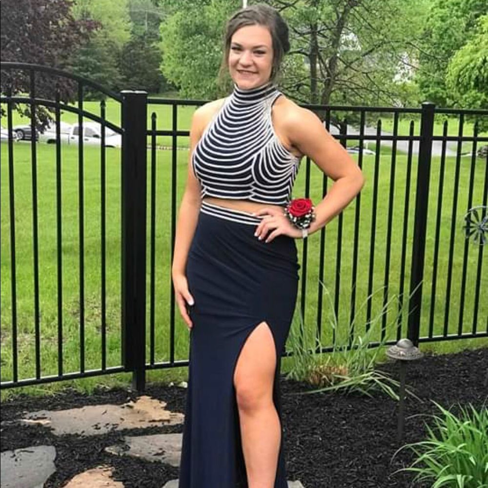 Prom dress